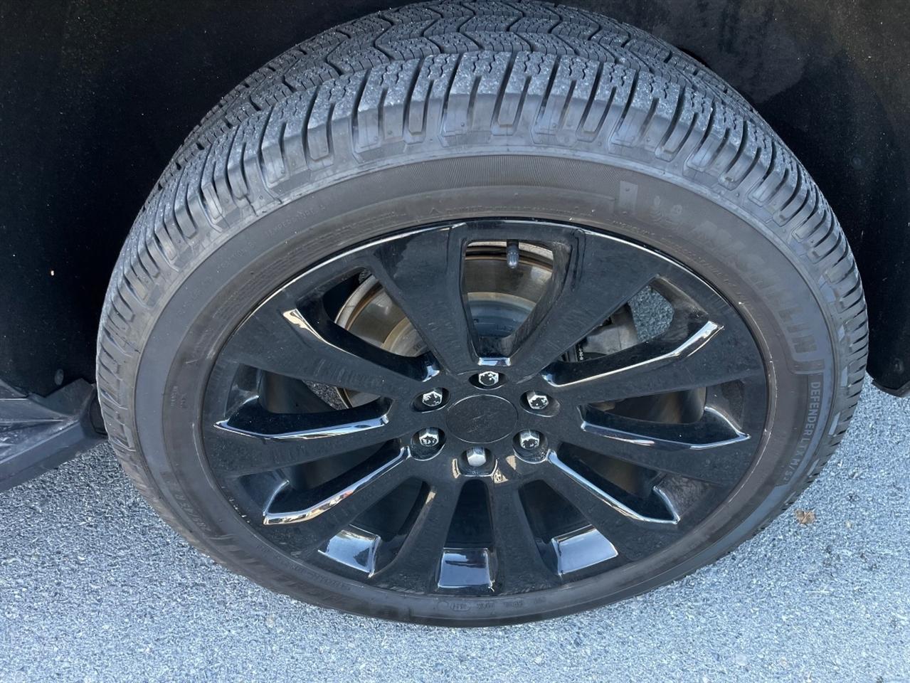 Chevrolet Tahoe  2021
