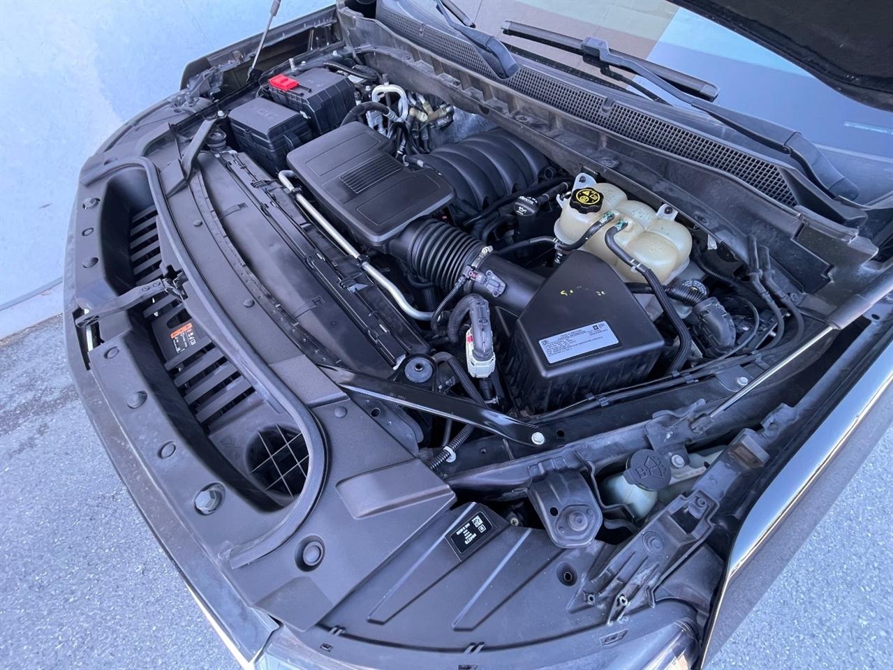 Chevrolet Tahoe  2021