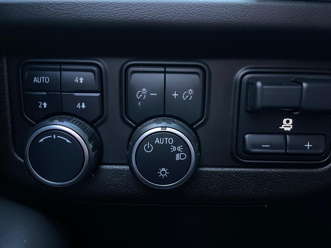 Chevrolet Tahoe  2021