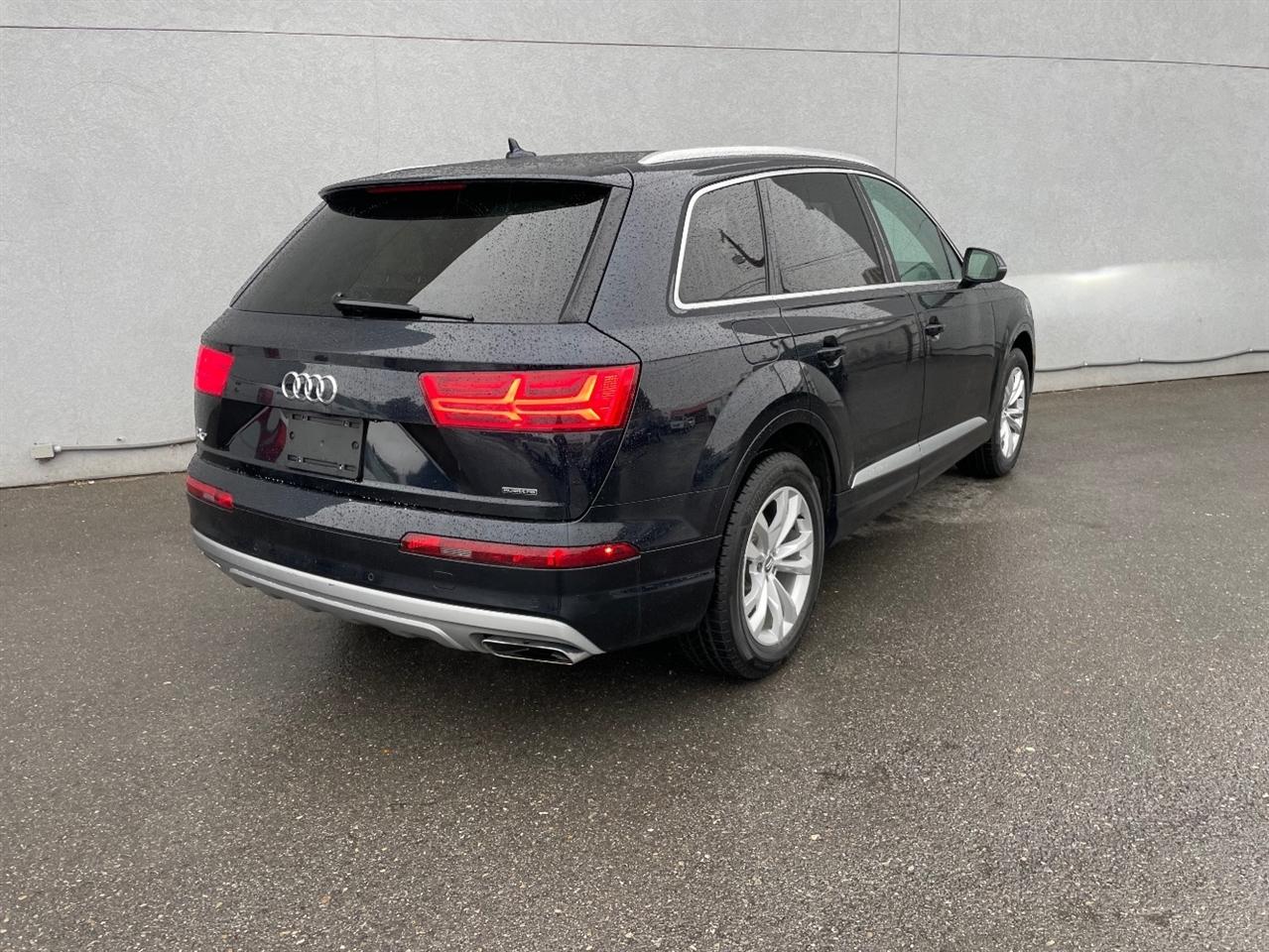Audi Q7  2017