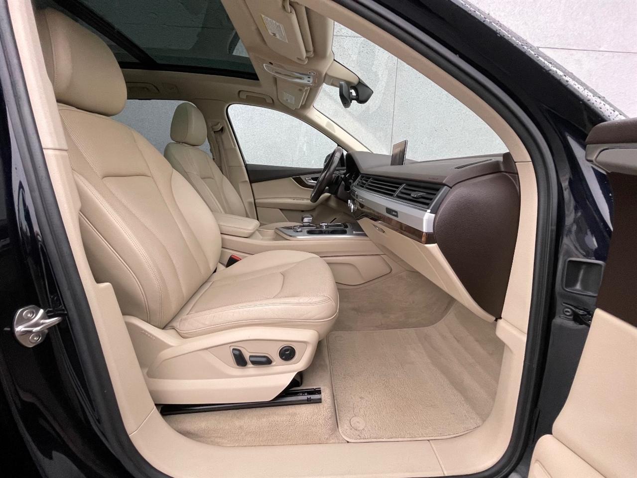 Audi Q7  2017