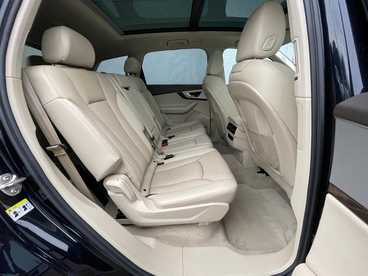 Audi Q7  2017