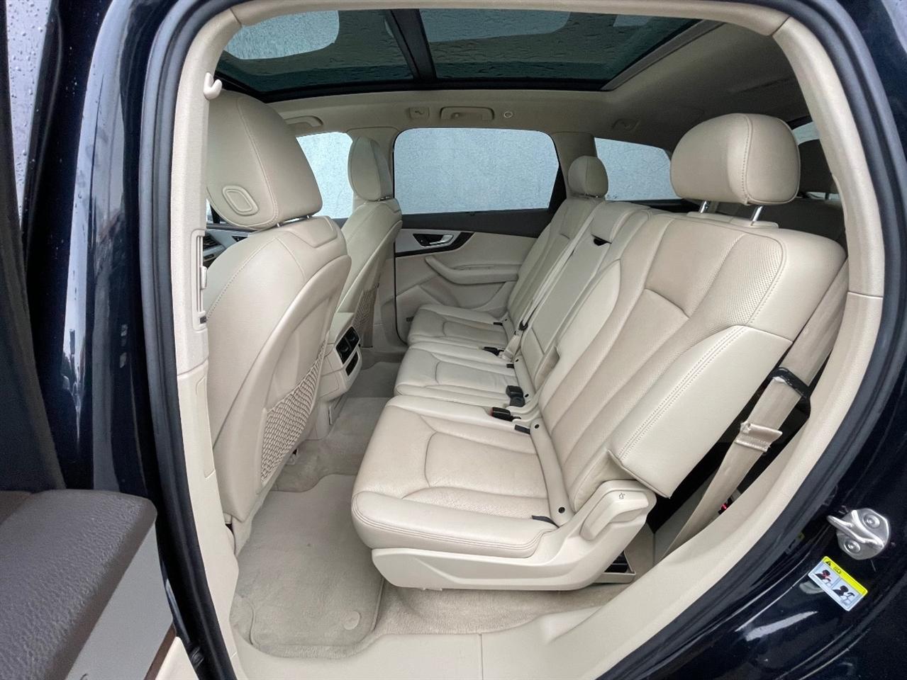 Audi Q7  2017