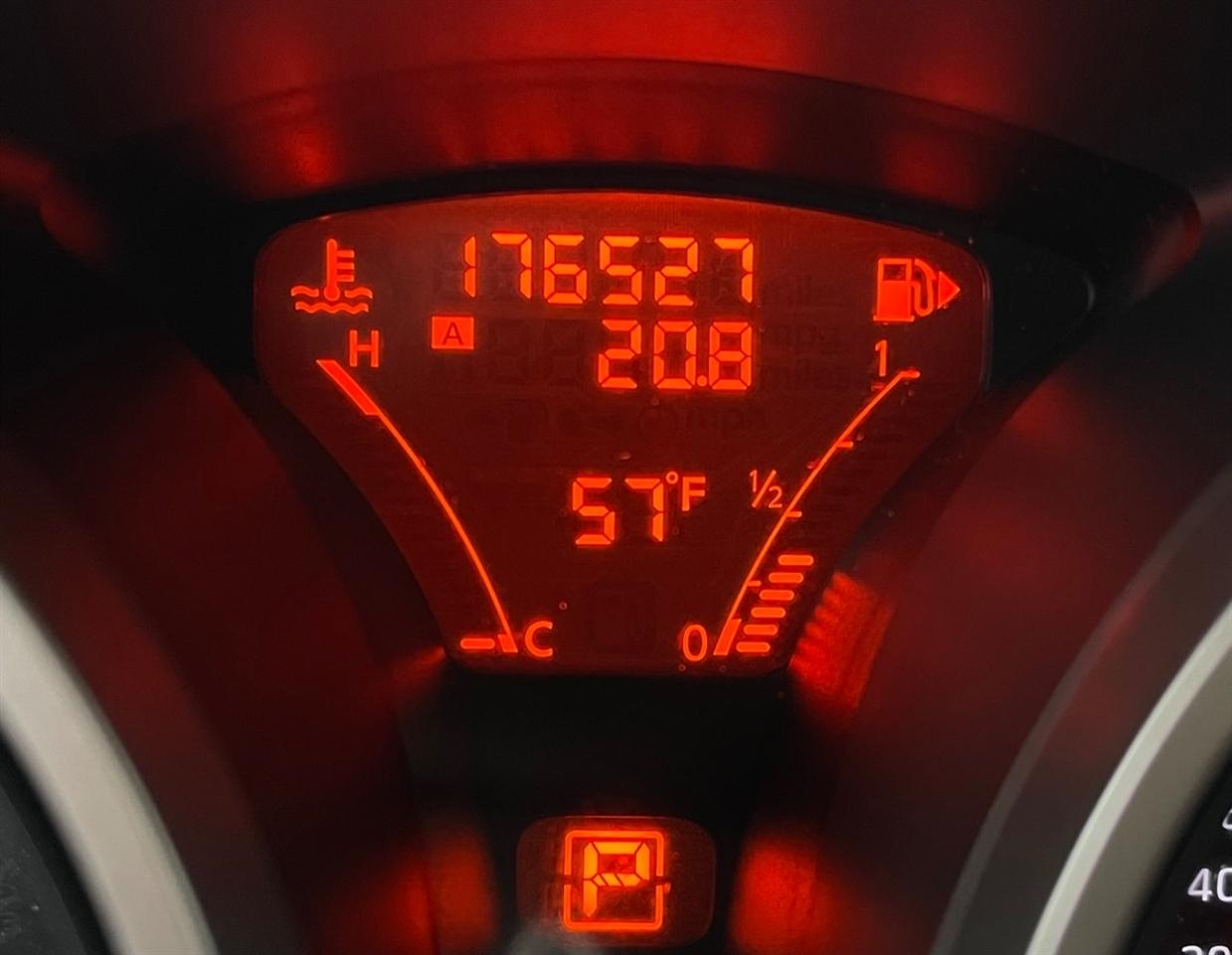 Nissan Juke  2012