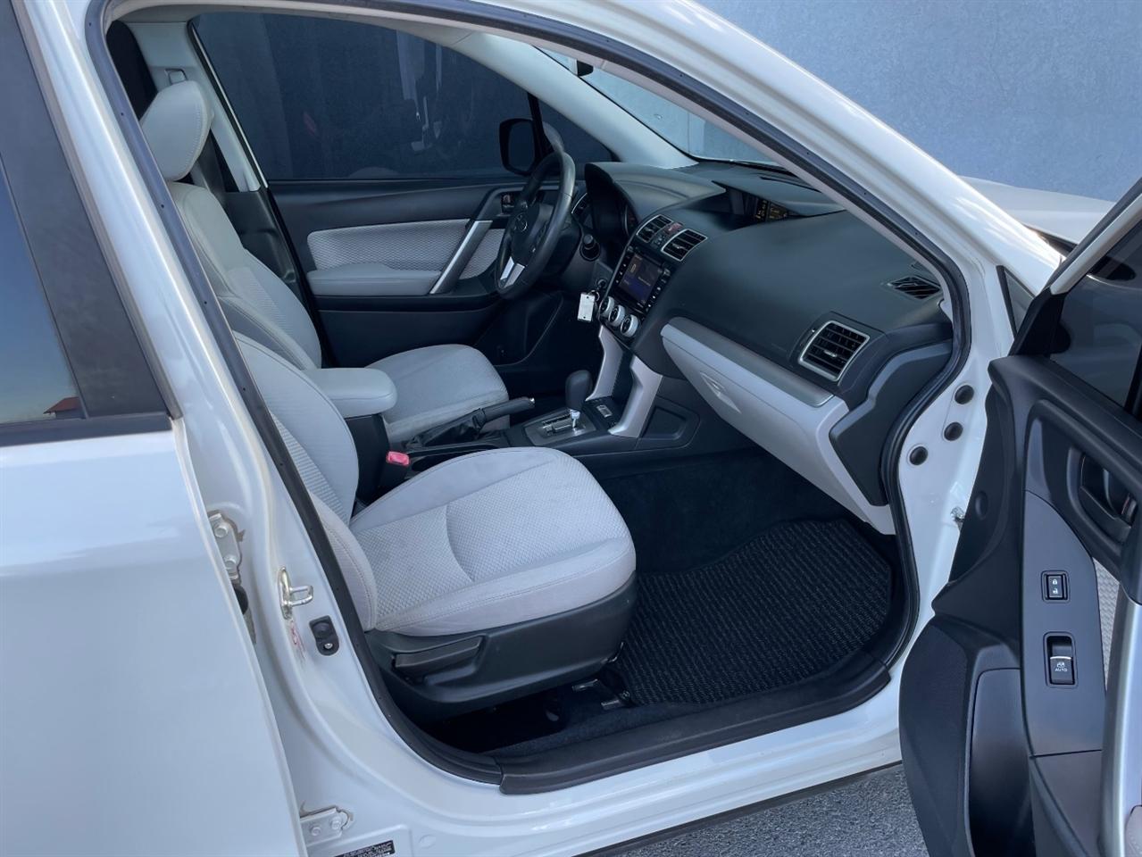 Subaru Forester  2017