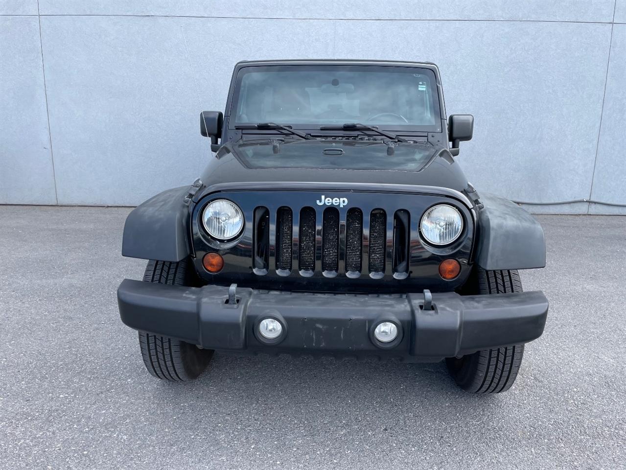 Jeep Wrangler Unlimited  2011