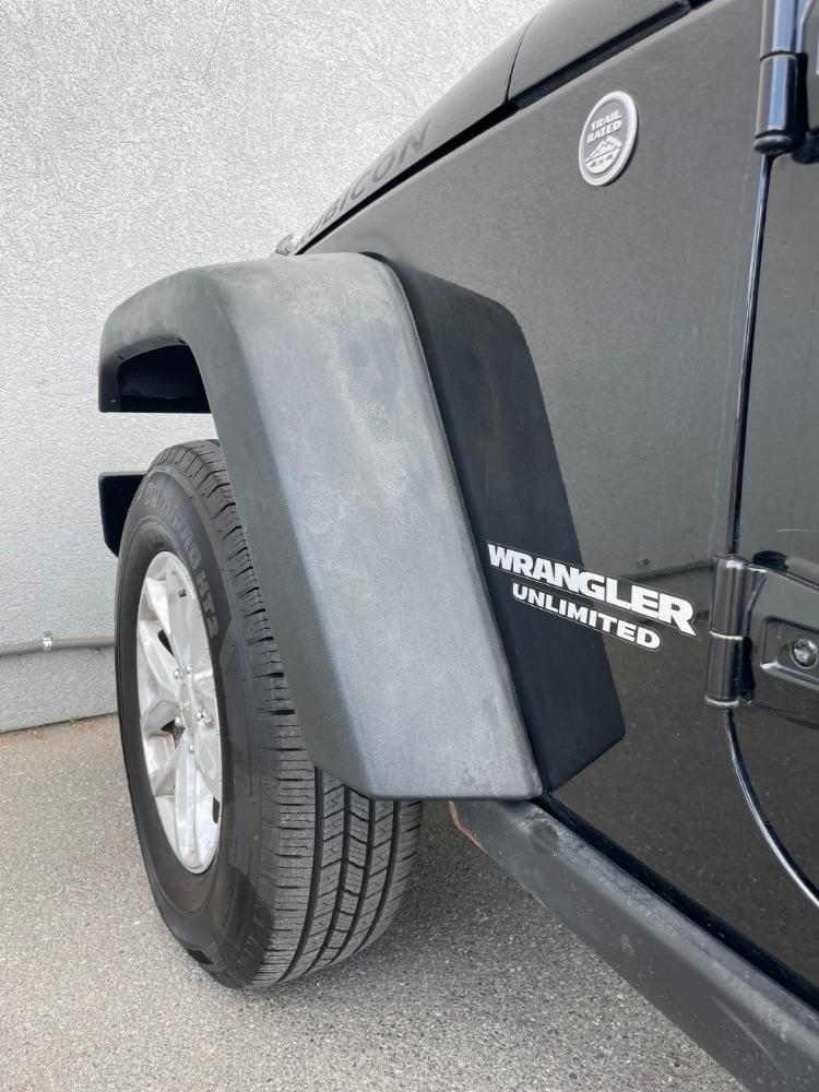 Jeep Wrangler Unlimited  2011