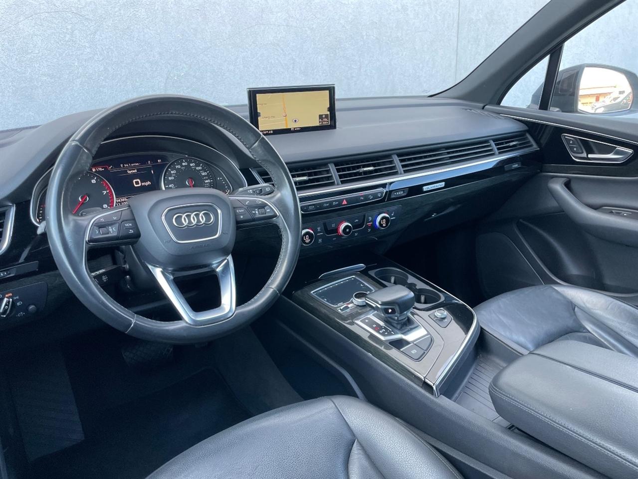 Audi Q7  2017