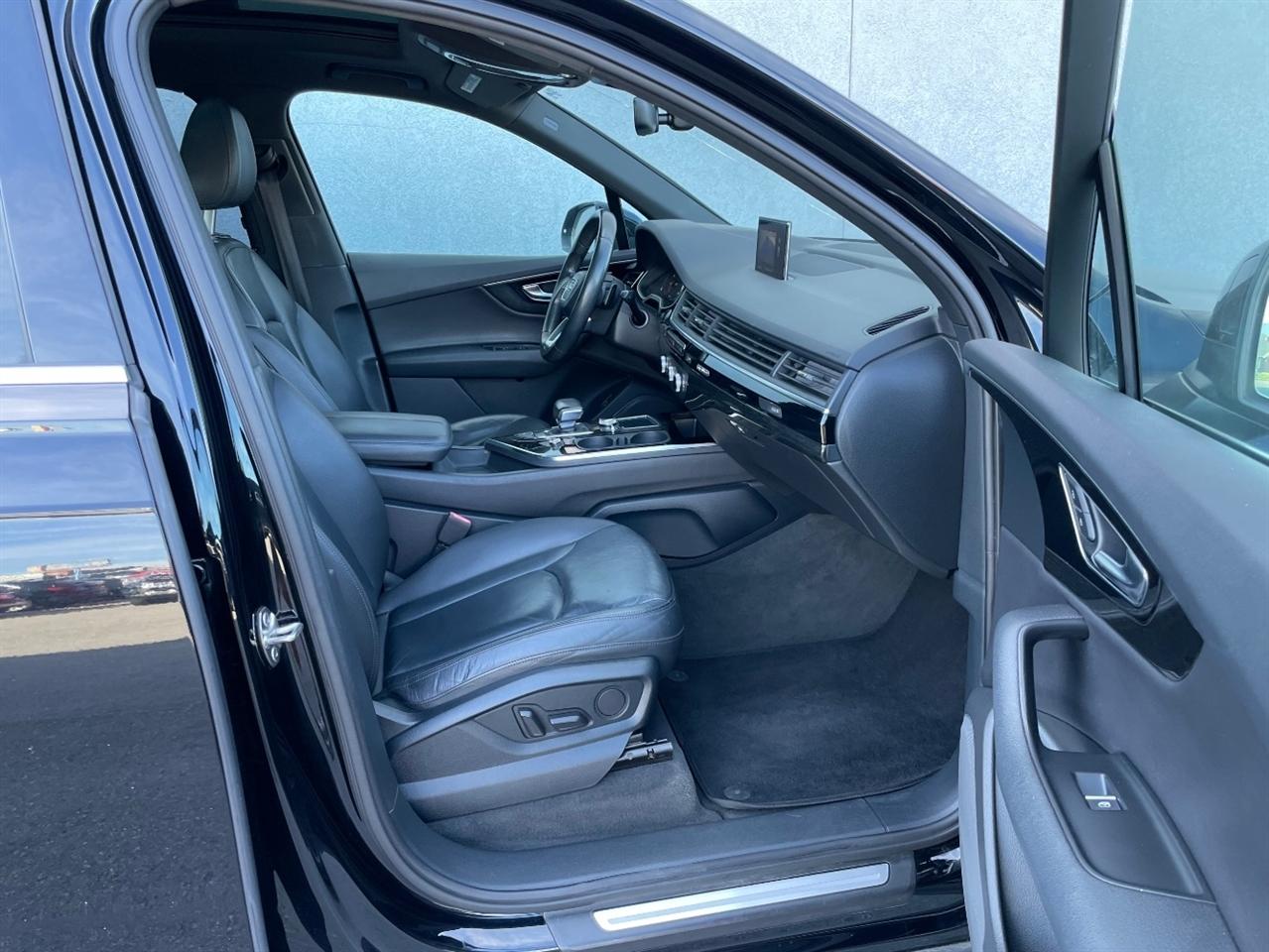 Audi Q7  2017