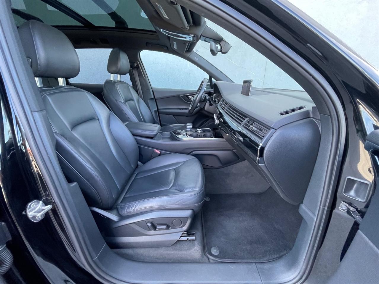 Audi Q7  2017