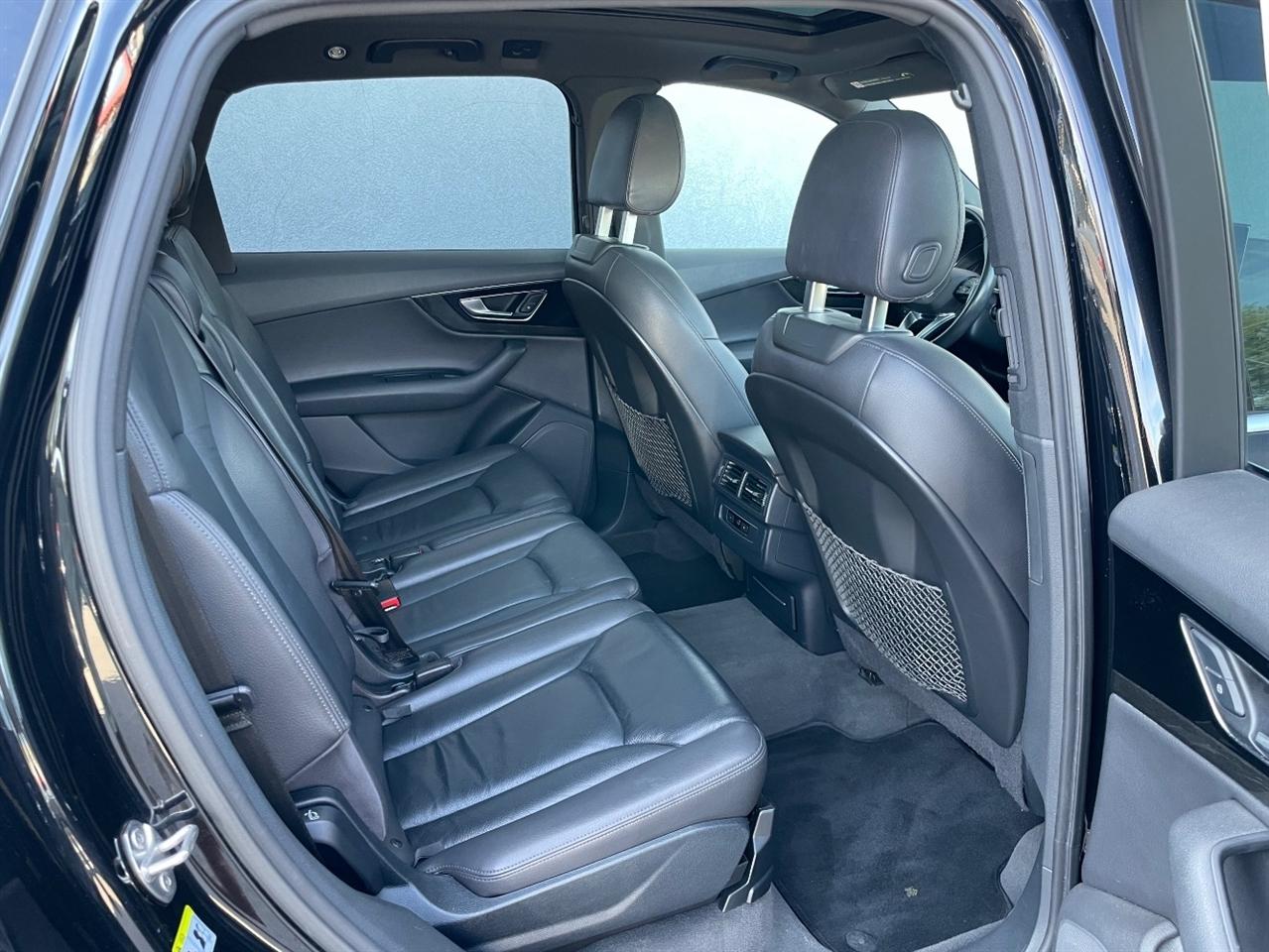 Audi Q7  2017