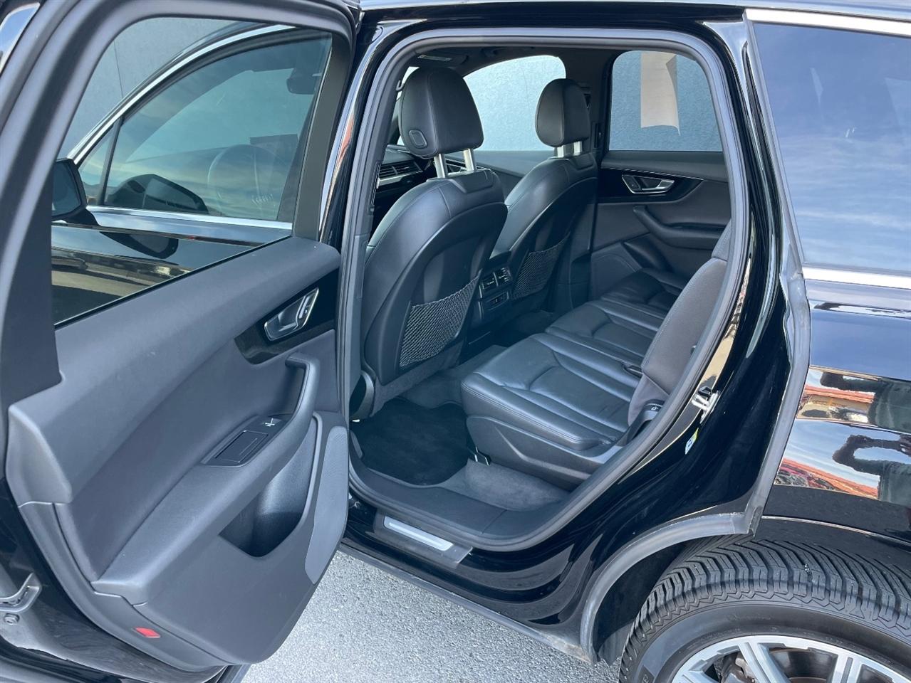 Audi Q7  2017