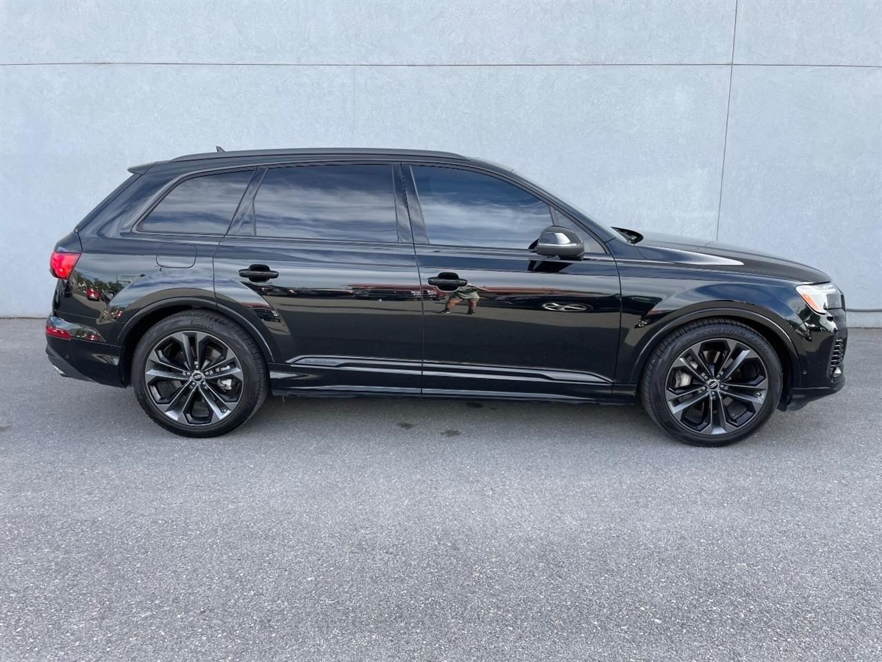 Audi Q7  2025