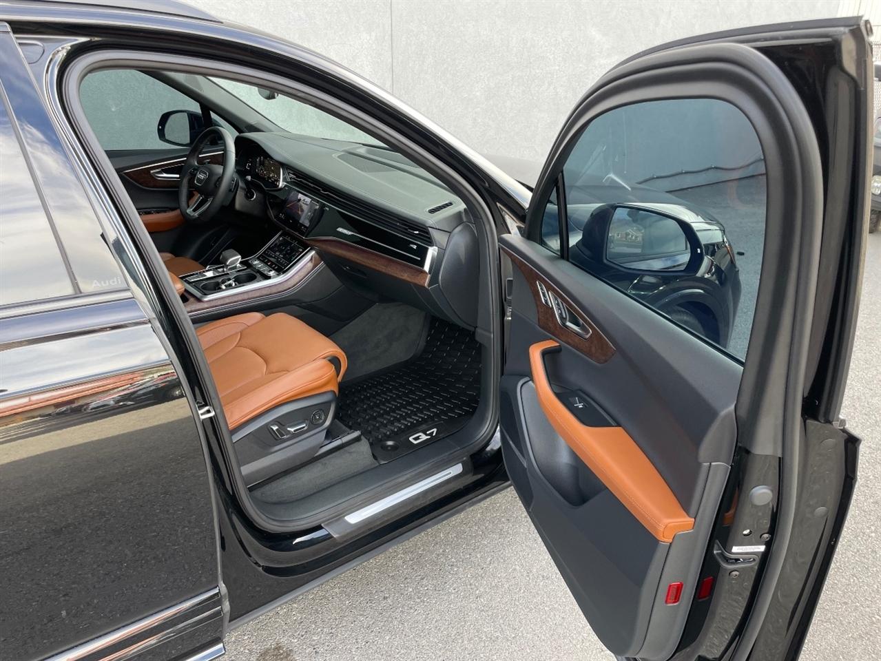 Audi Q7  2025