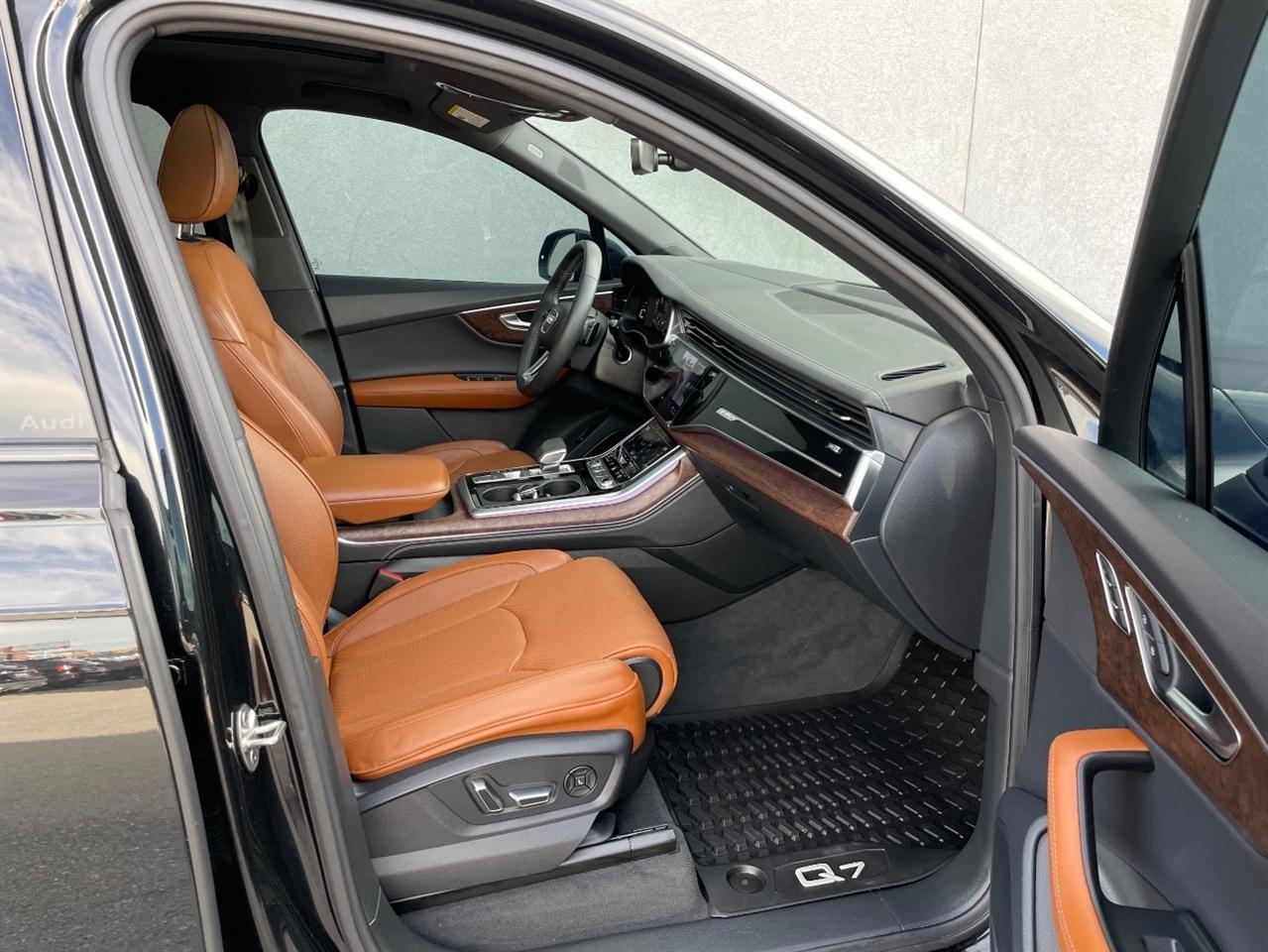 Audi Q7  2025