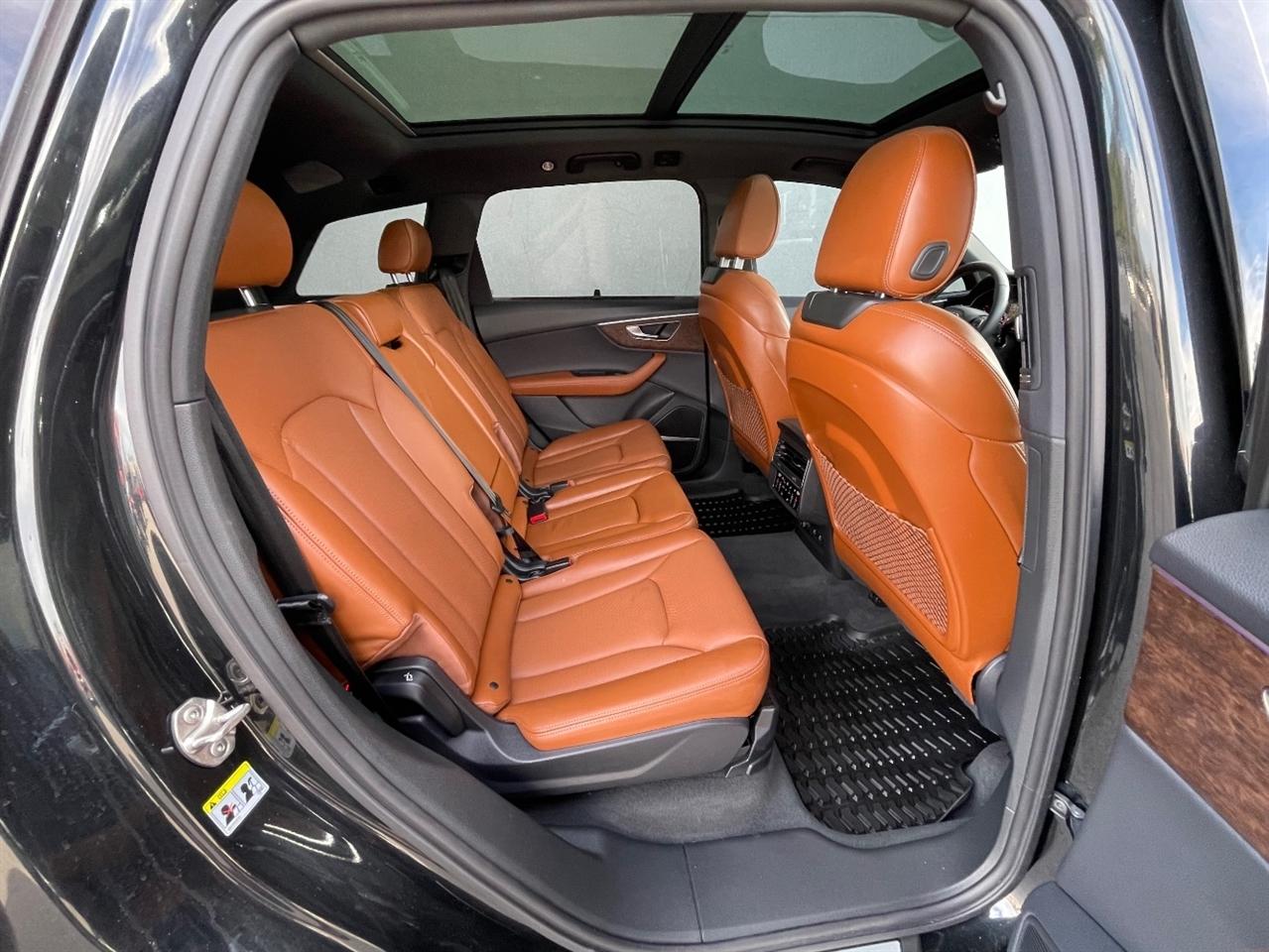 Audi Q7  2025