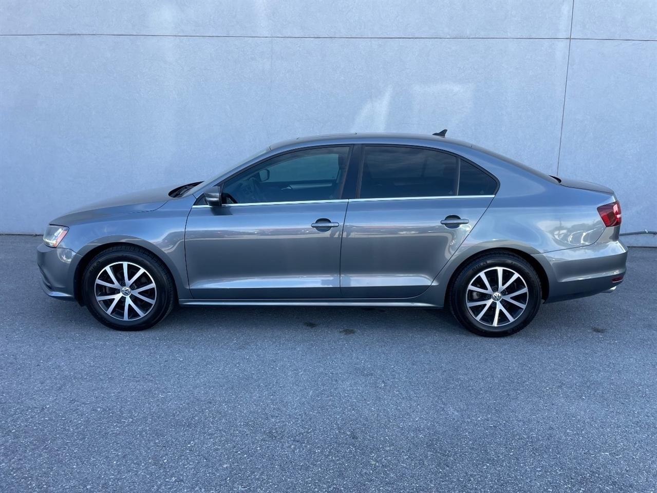 Volkswagen Jetta  2017