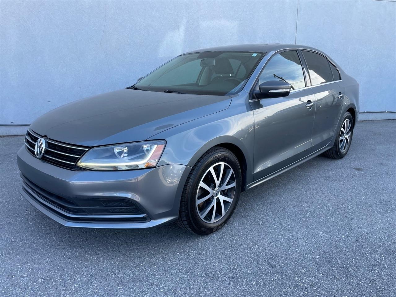 Volkswagen Jetta  2017