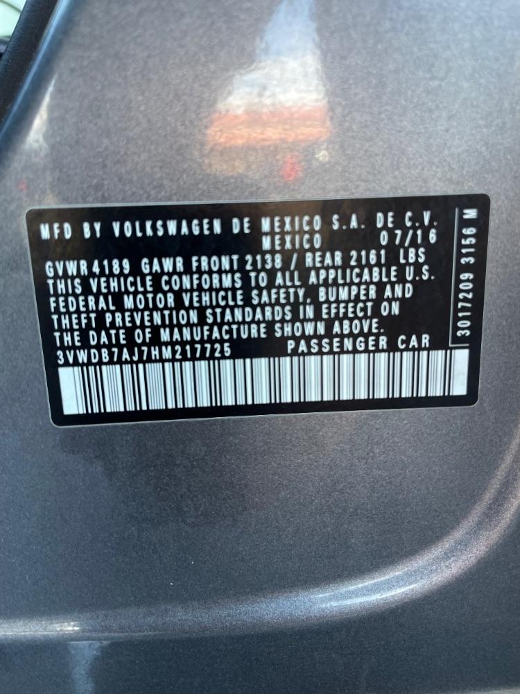 Volkswagen Jetta  2017