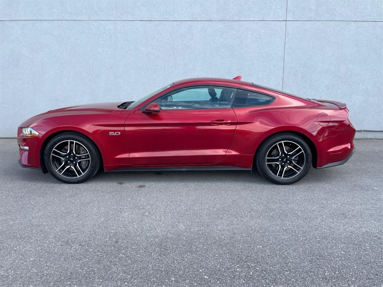 Ford Mustang  2021