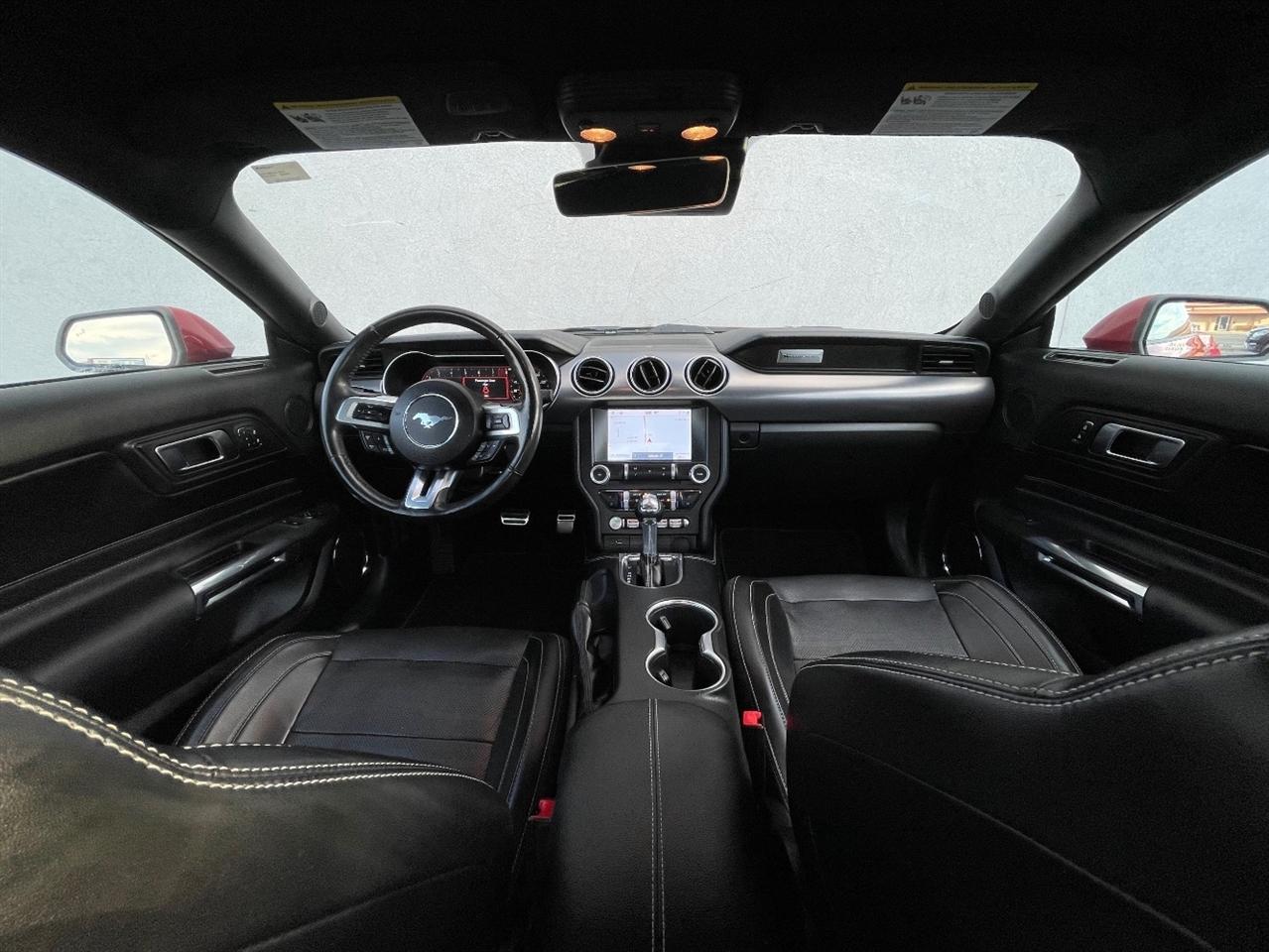 Ford Mustang  2021