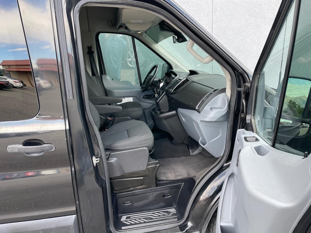 Ford Transit Wagon  2015