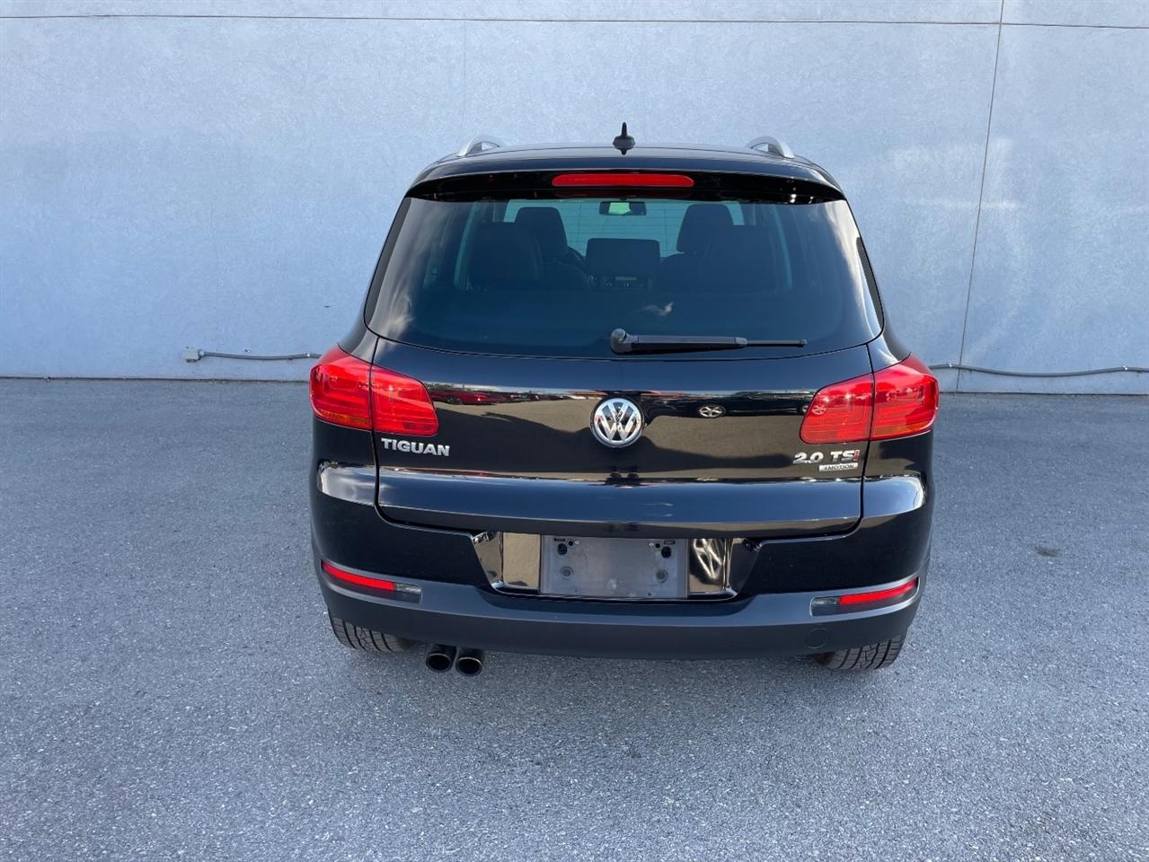 Volkswagen Tiguan  2014