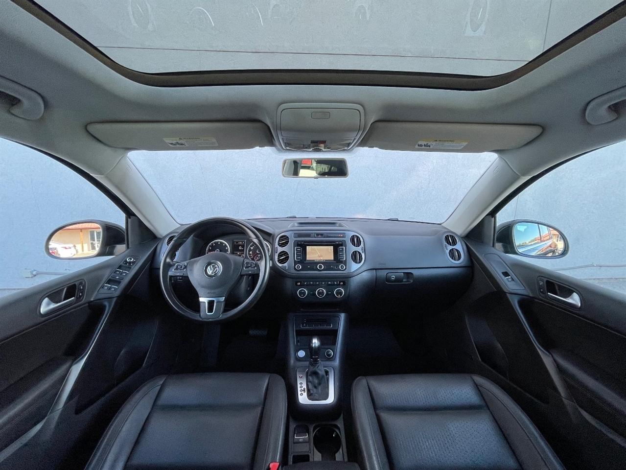 Volkswagen Tiguan  2014