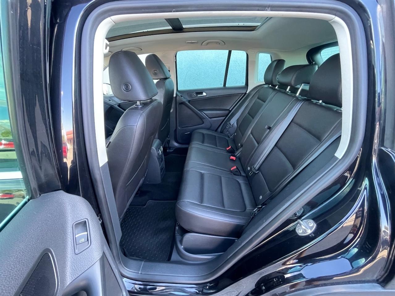 Volkswagen Tiguan  2014