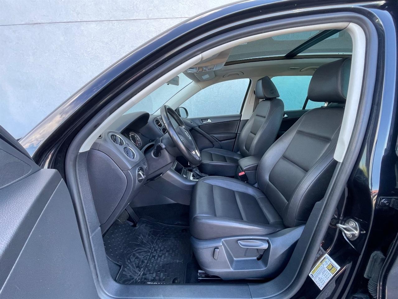 Volkswagen Tiguan  2014