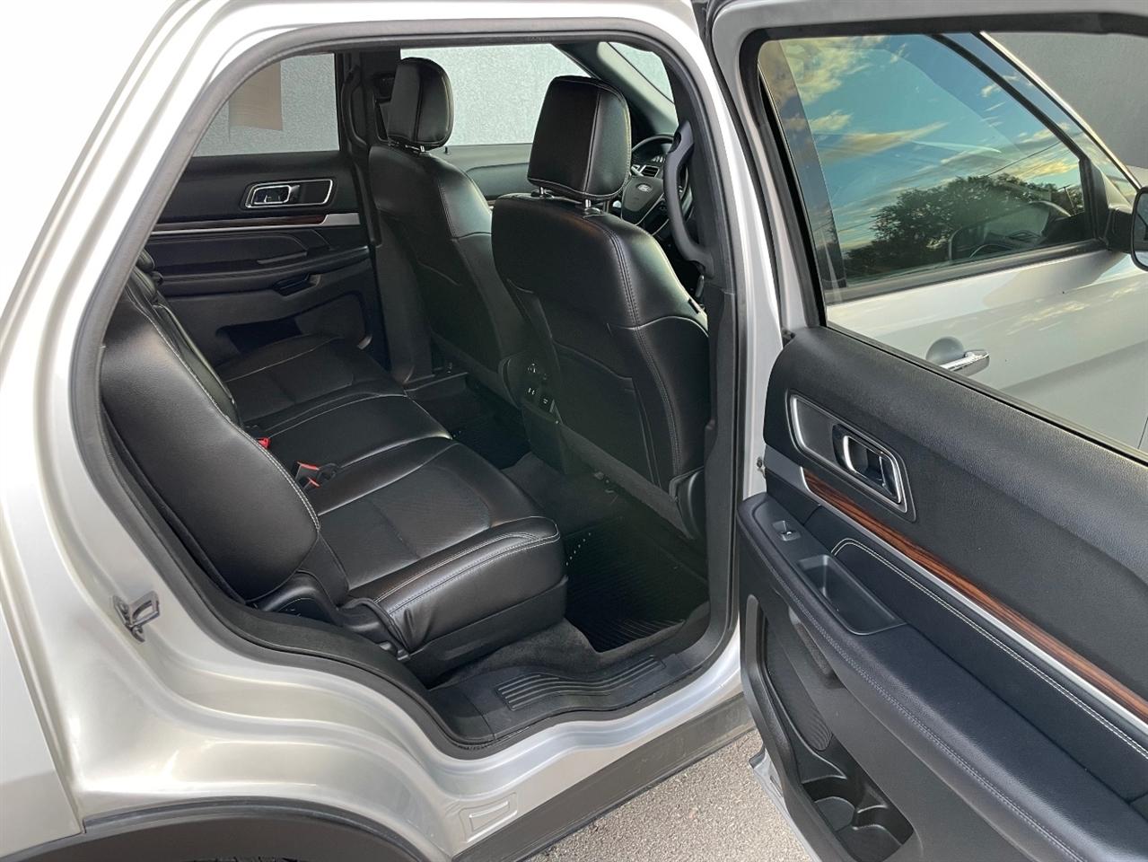 Ford Explorer  2018