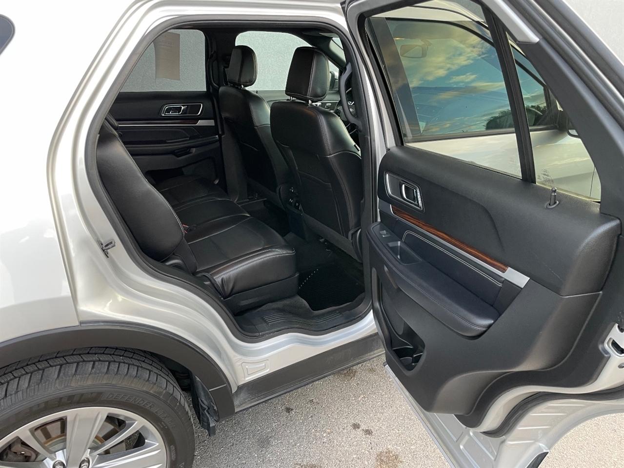 Ford Explorer  2018