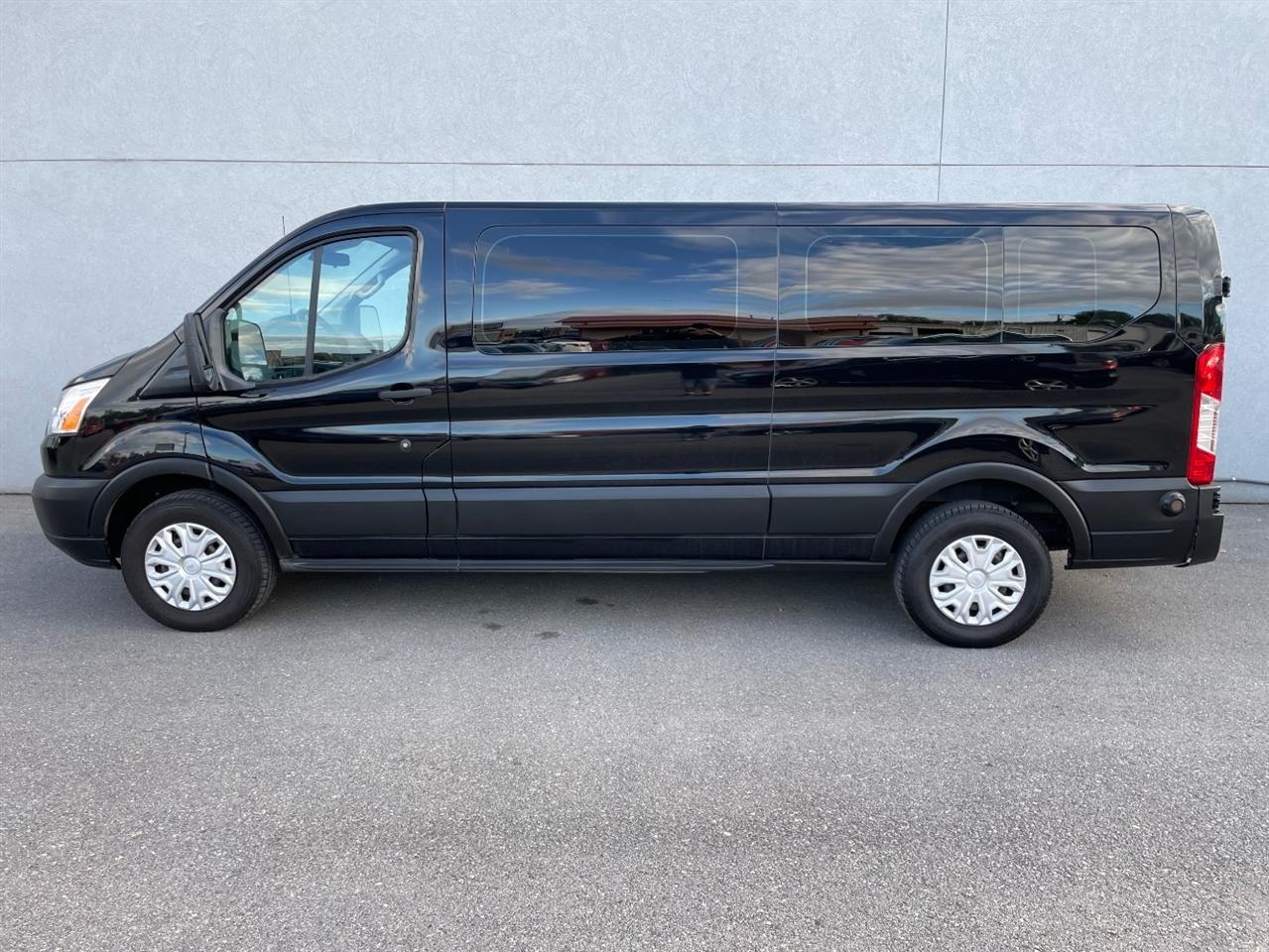 Ford Transit Passenger Wagon  2019