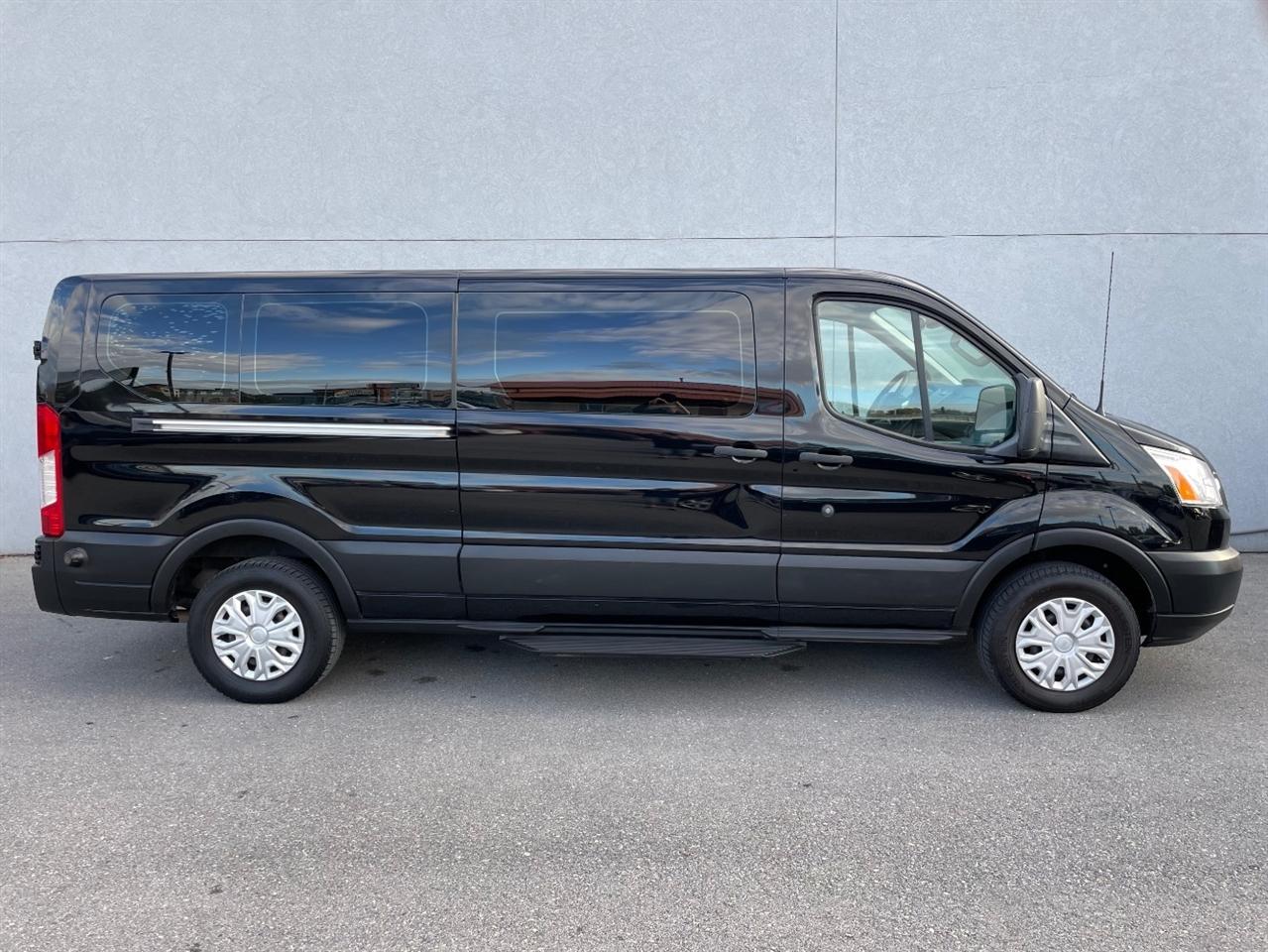 Ford Transit Passenger Wagon  2019