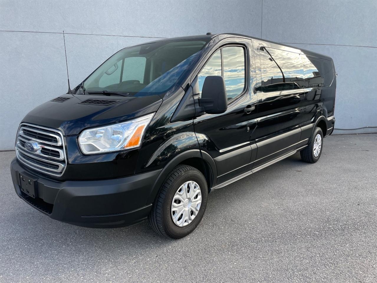 Ford Transit Passenger Wagon  2019