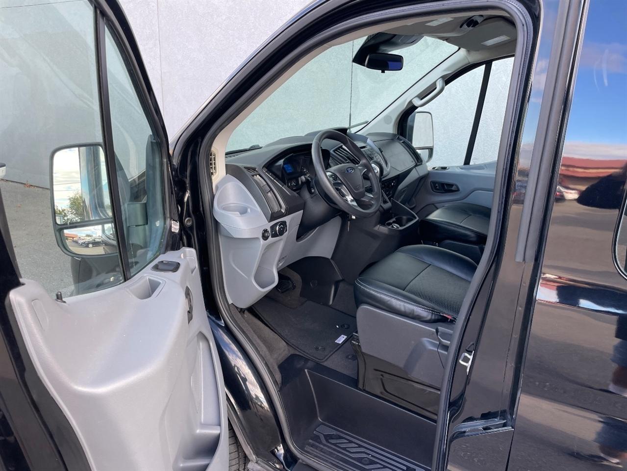 Ford Transit Passenger Wagon  2019