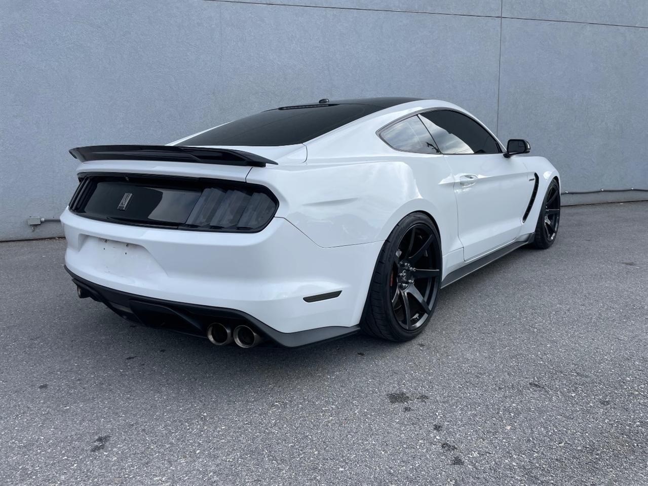 Ford Mustang  2017
