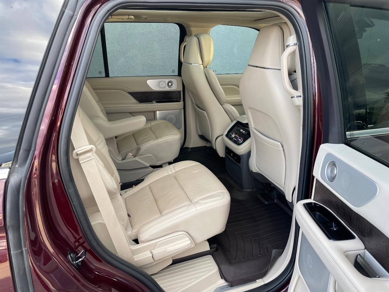 Lincoln Navigator  2020