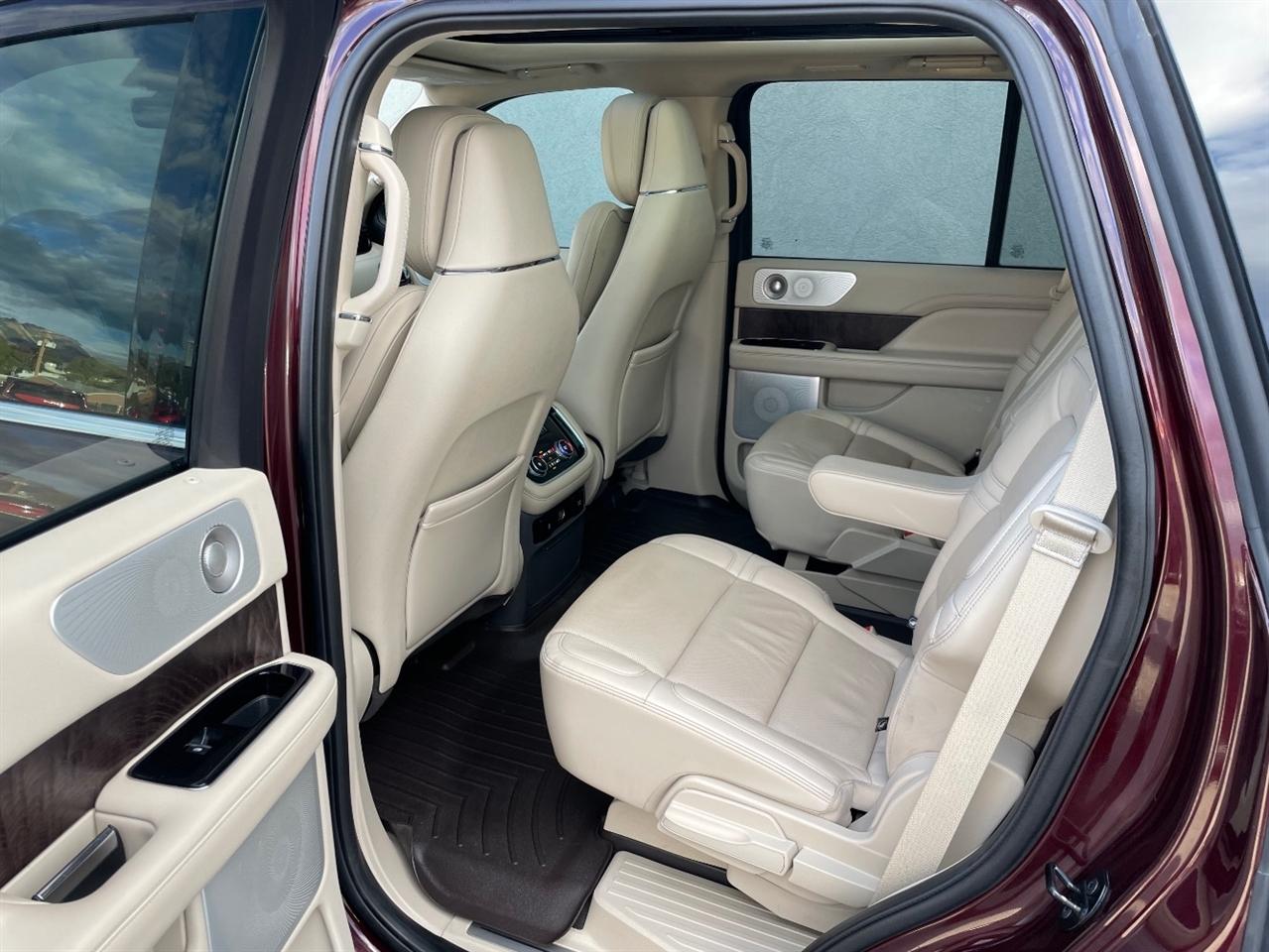 Lincoln Navigator  2020