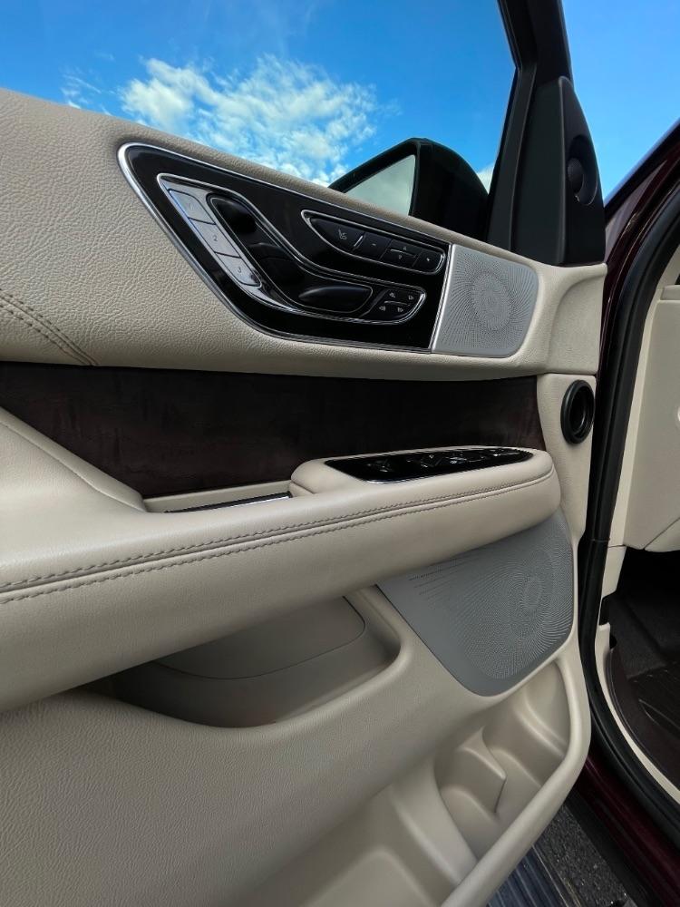 Lincoln Navigator  2020