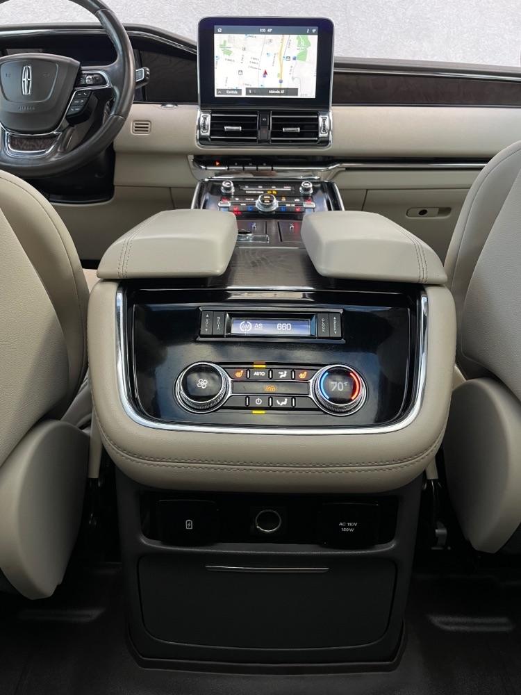 Lincoln Navigator  2020