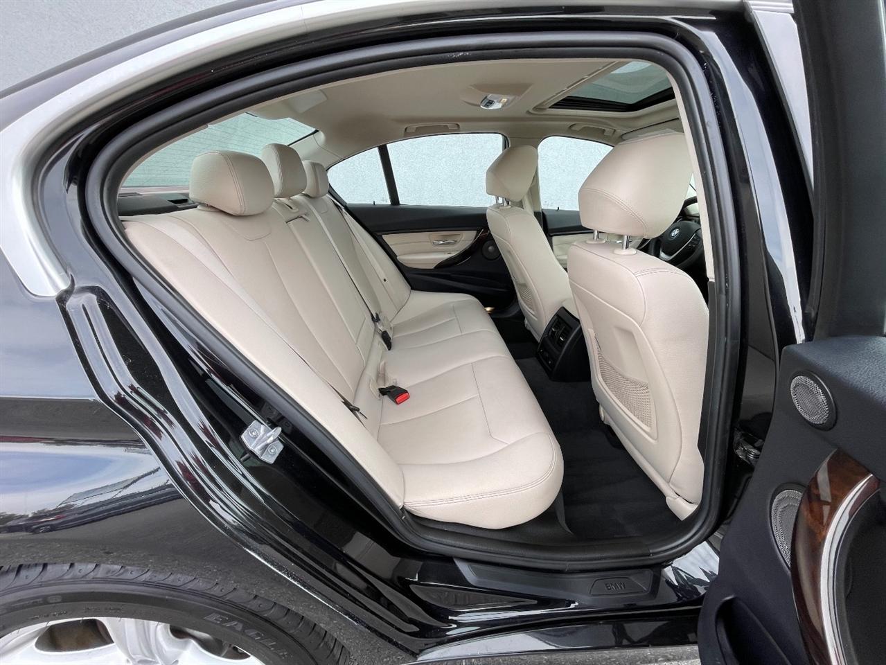 BMW 3 Series  2015