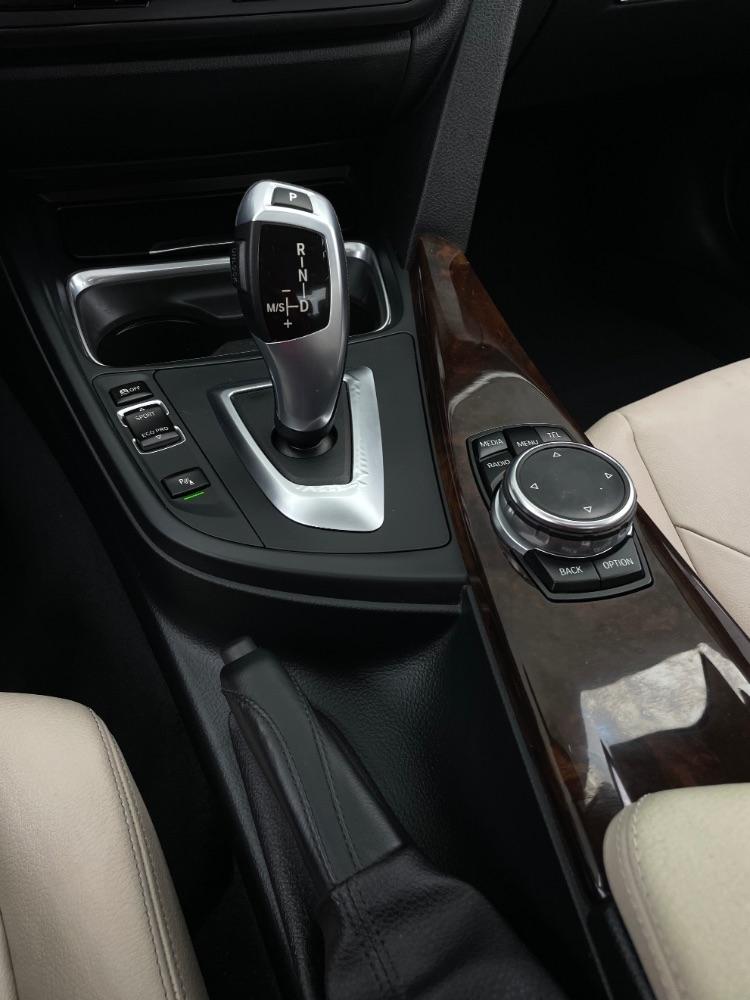BMW 3 Series  2015