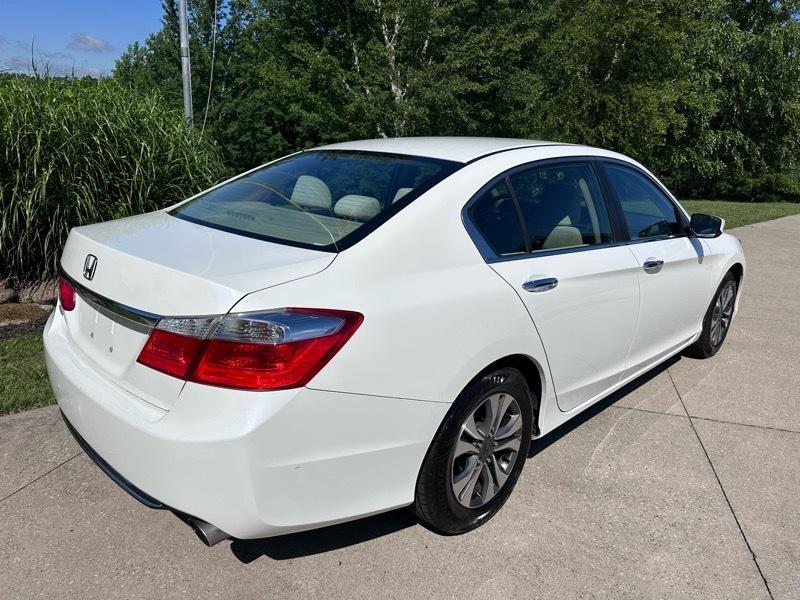 Honda Accord LX Sedan CVT 2013