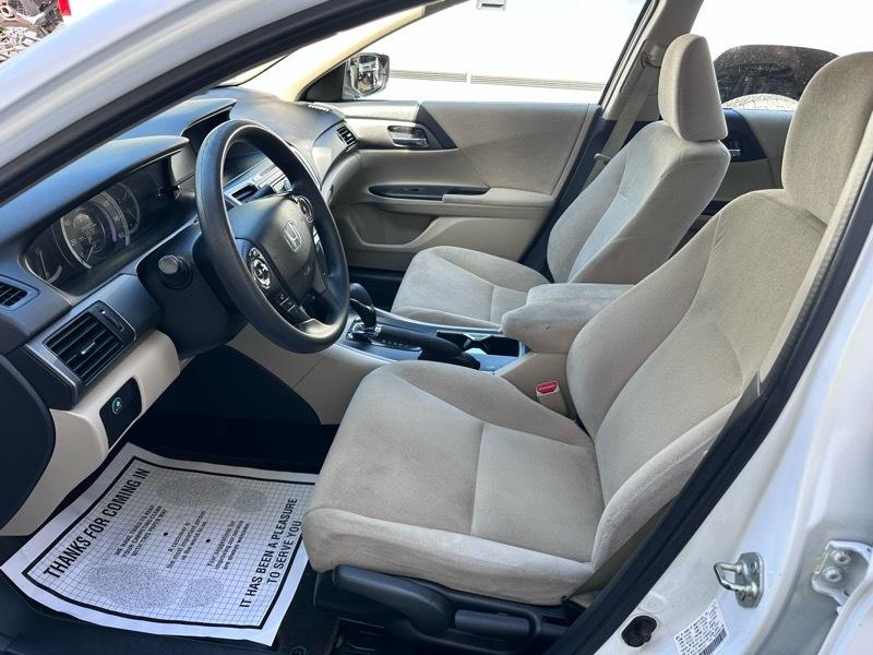 Honda Accord LX Sedan CVT 2013