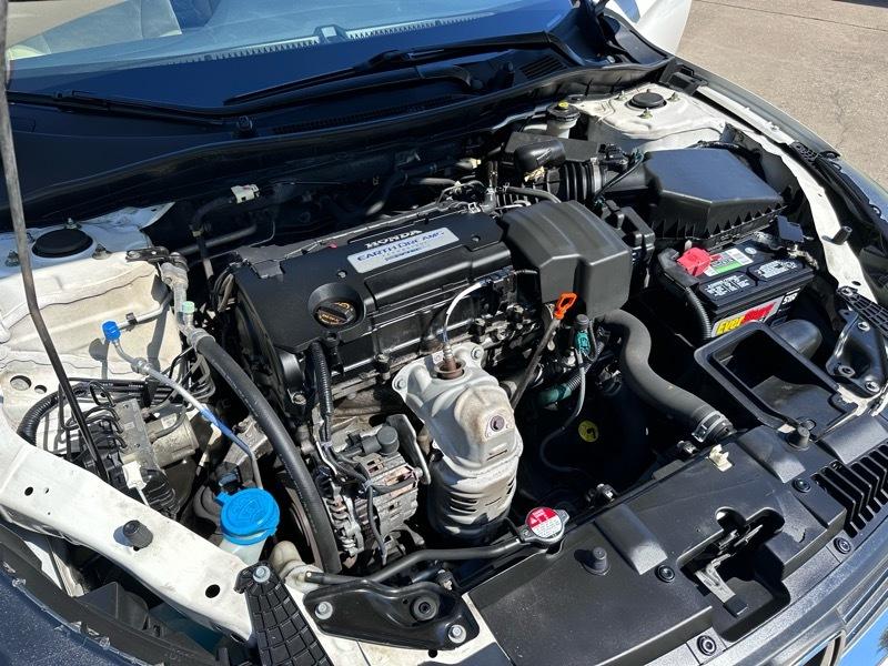 Honda Accord LX Sedan CVT 2013