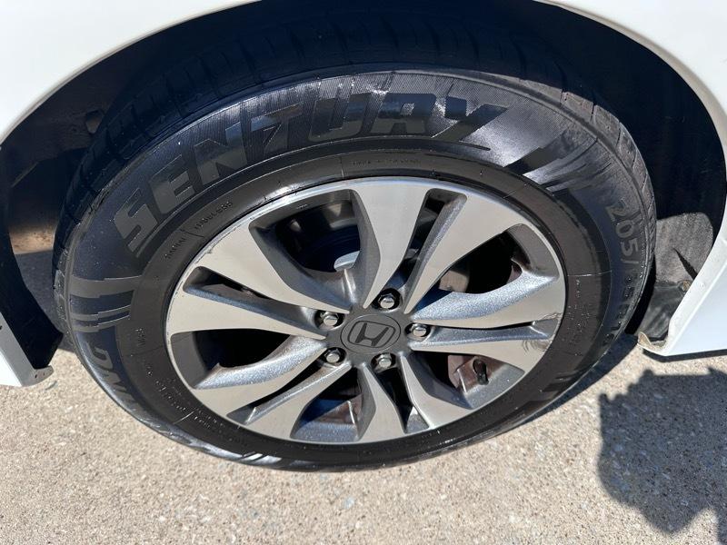 Honda Accord LX Sedan CVT 2013