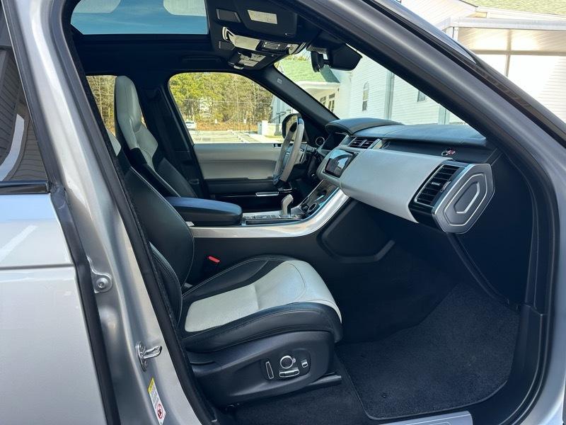 Land Rover Range Rover Sport SVR 2020