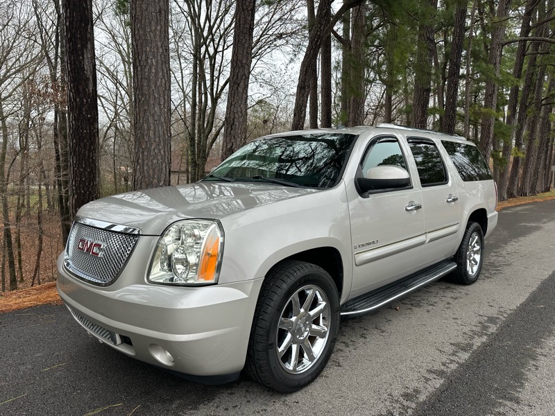 GMC Yukon Denali XL 2WD 2008