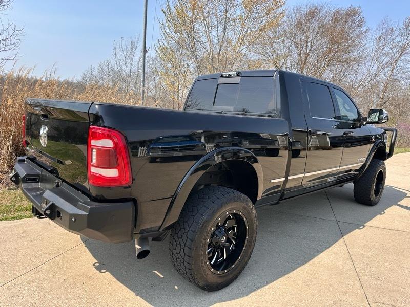 RAM 3500 Limited Mega Cab 4WD 2020
